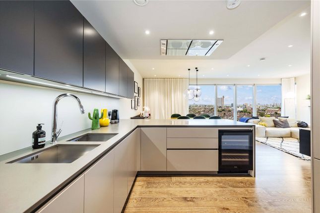 44,, Alderside Apartments, Queens Park Place photo 2