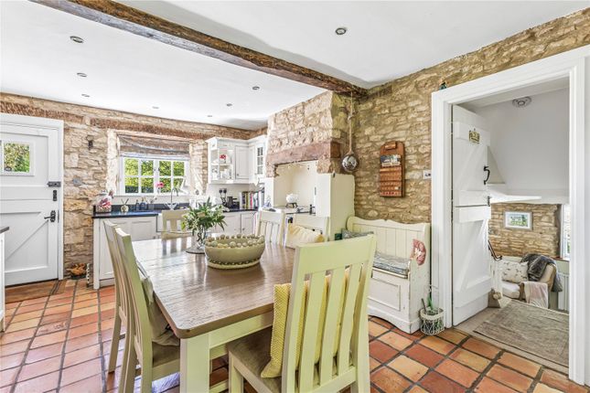April Cottage,, Broadwell, Gloucestershire photo 4