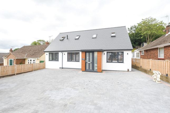 Thumbnail Detached bungalow for sale in Deanwood Road, River
