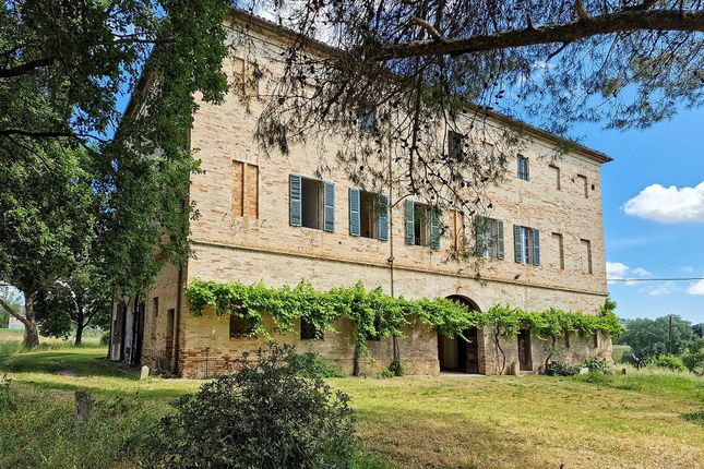 Villa for sale in Contrada San Pietro, Recanati, Marche