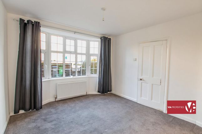 The Sherries, Brocket Road, Hoddesdon photo 2