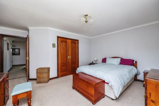 Detached bungalow for sale in Andrews Drive, Langley Mill, Nottingham
