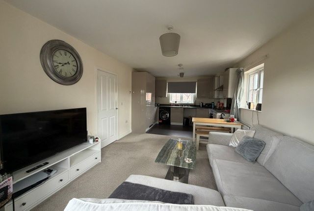 15 Mayes Road, Tonbridge photo 4