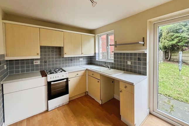 Troon Close, Bolton photo 3