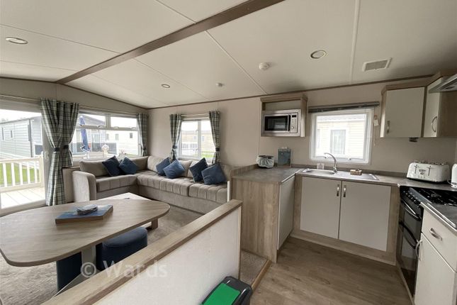 Laburnham Grove, Shottendane Road, Birchington photo 4
