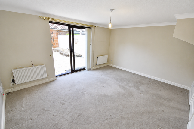 21, Belgrave Court, Doncaster photo 4