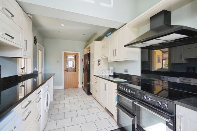 88, Henhurst Hill, Staffordshire photo 4