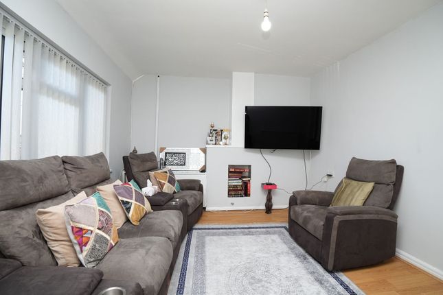 Flat 2, 2 Leysdown Road, Birmingham photo 3