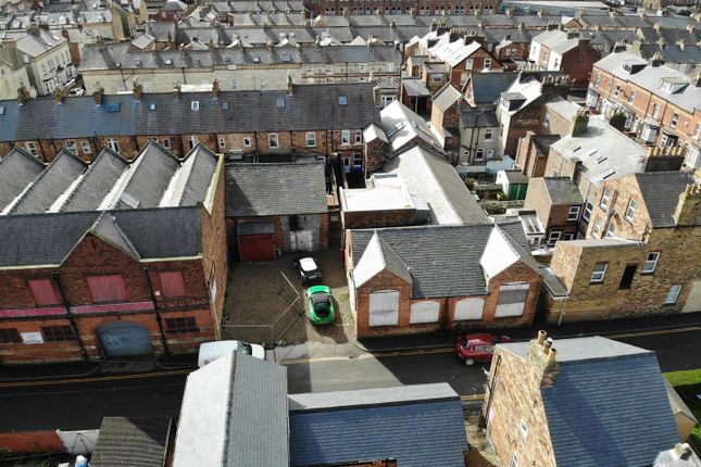 Thumbnail Terraced house for sale in Gladstone Lane, Scarborough