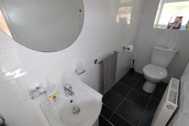 Flat 2, 32, Hartington Road, Southend On Sea photo 5