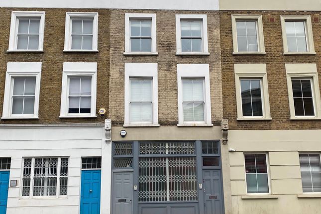 Office to let in King's Cross Road, London