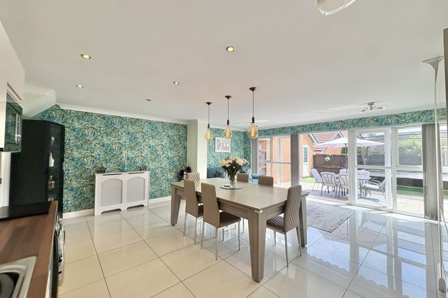 22, Redwood Drive, Blackpool photo 4