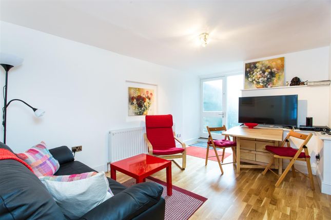 Flat to rent in Holmdale Road, London