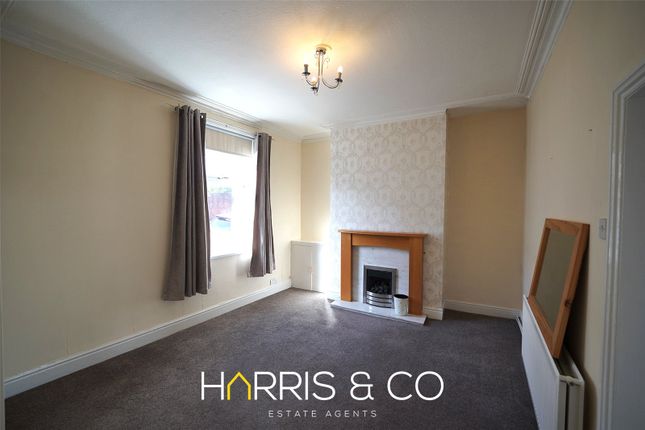 4, Westby Grove, Lancashire photo 2
