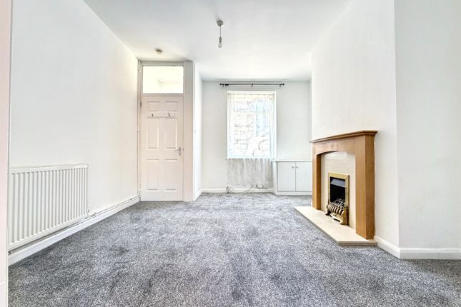 36 Greenway Road, Widnes photo 3