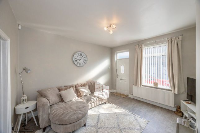 9, Blenheim Avenue, Barnsley photo 3