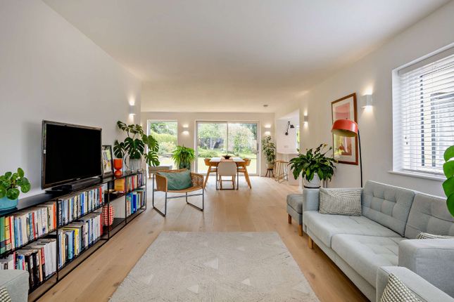 31, Harnwood Road, Wiltshire photo 4