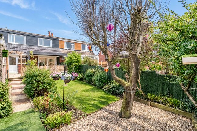 106 Highways Avenue, Chorley photo 4