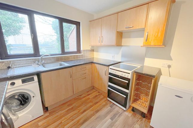 4, Durrans Court, Milton Keynes photo 2