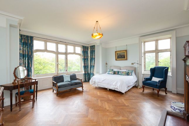 Parque Bedroom