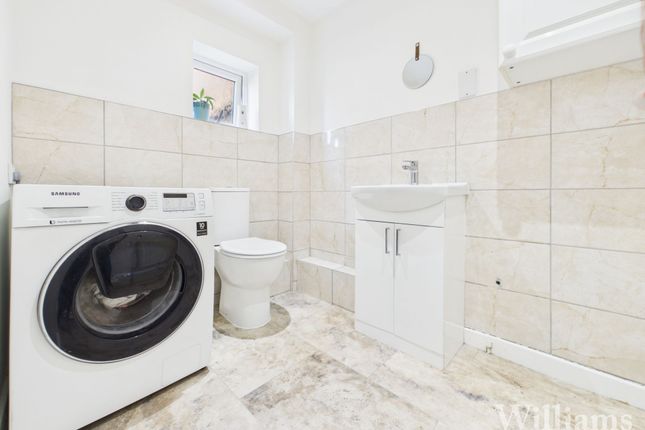 90 Welbeck Avenue, Aylesbury photo 4
