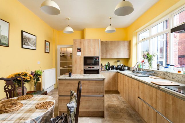6, Clifton Dale, North Yorkshire photo 3