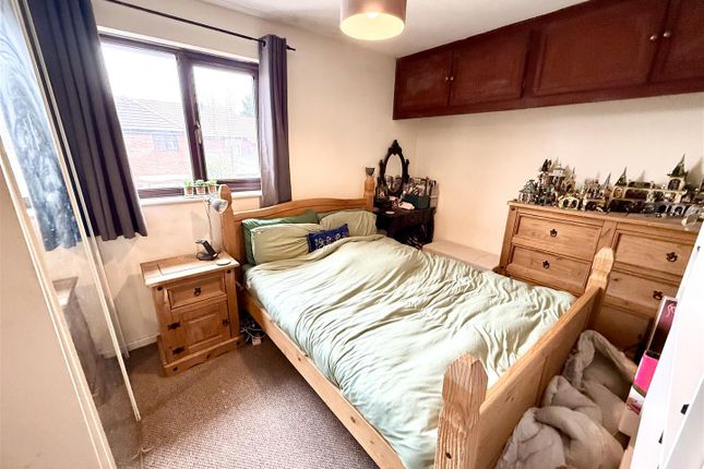 15, Flaxley Drive, Hereford photo 4