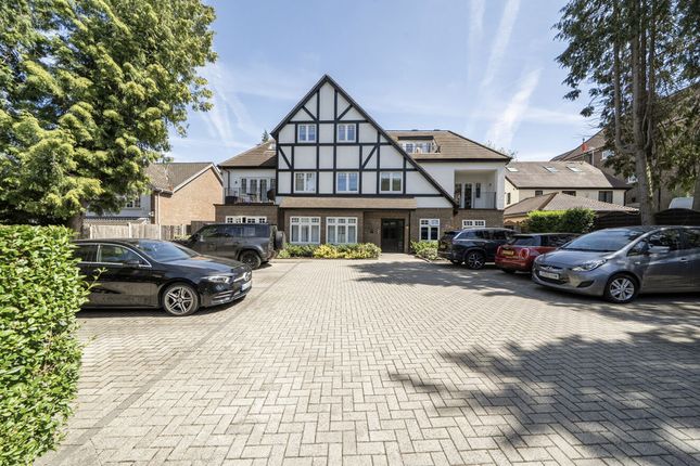 9 Kingsbridge Court, 1 Woodcote Valley Road, Purley photo 2