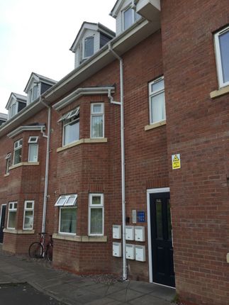 Thumbnail Property to rent in Laindon Road, Manchester