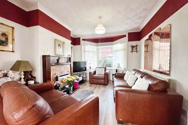 16, Hampton Grove, Bury photo 2