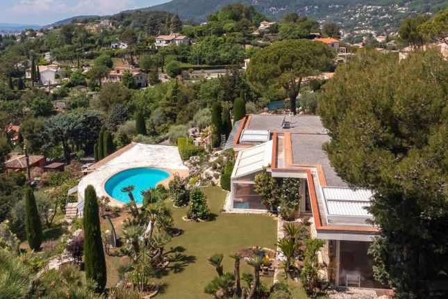 Thumbnail Villa for sale in Chateauneuf Grasse, Mougins, Valbonne, Grasse Area, French Riviera
