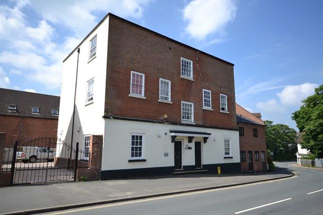 Flat to rent in Mill House, Stourport Road, Bewdley, Worcestershire