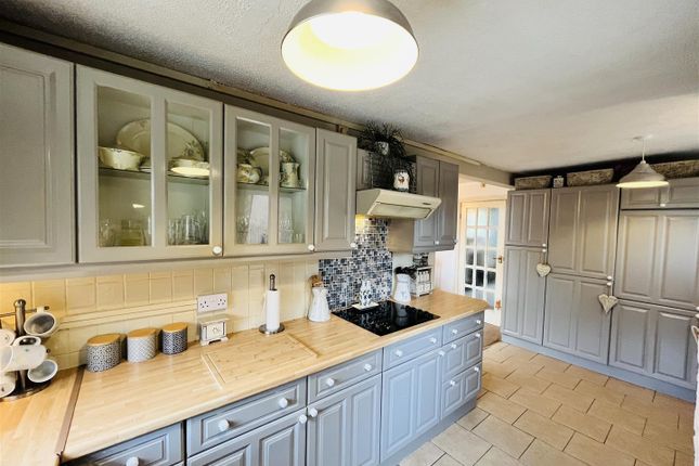 20, Kingston Drive, Selby photo 2