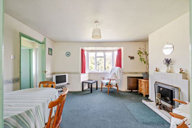 4, Brookside, Fordingbridge photo 3