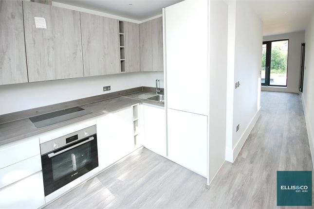 Flat 4, Tivoli Apartments, 28, Woodside Grange Road, Woodside Park photo 2