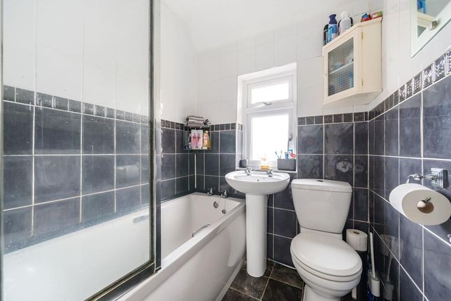 End terrace house for sale in Feltham, Hounslow