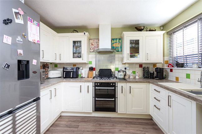 39, Burtree Avenue, York photo 4