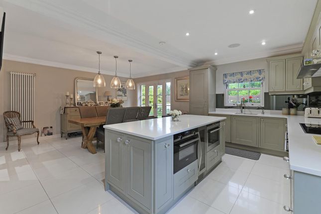 7, Clare Wood Drive, East Malling photo 3