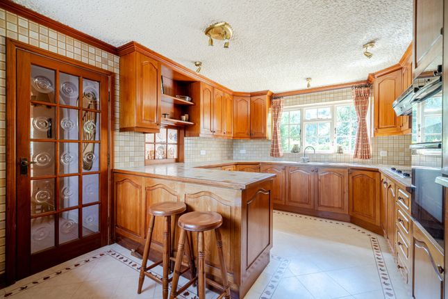 Vales Court, 2A, Vales Road, Budleigh Salterton photo 4