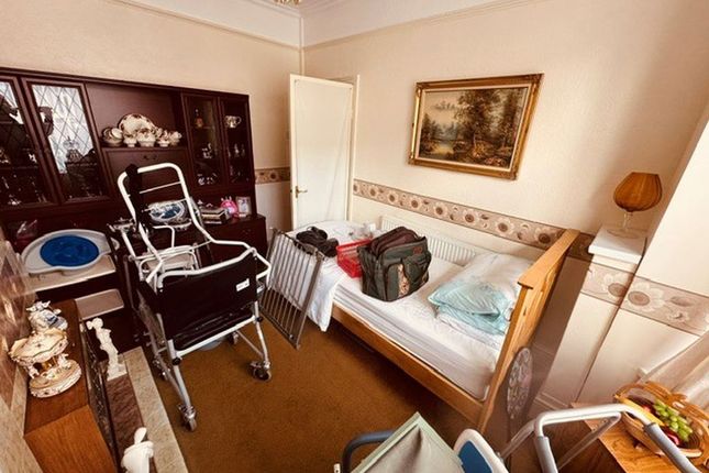 88, Scott Lidgett Road, Stoke-On-Trent photo 5