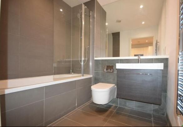 8, Cheadle photo 3