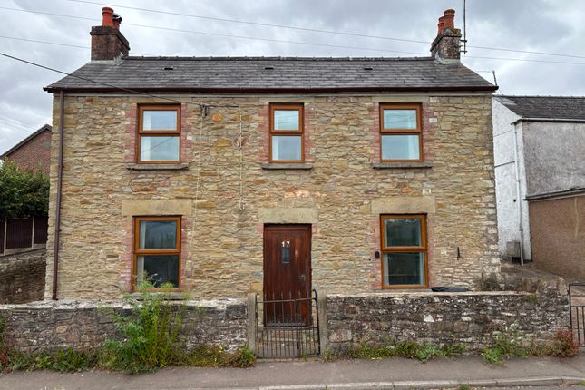 17, Heywood Road, Cinderford photo 2