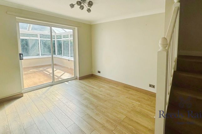 5, Marcross Close, Newcastle upon Tyne photo 4