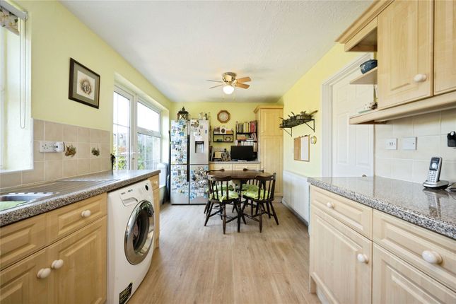 1, Centauri Close, Bedfordshire photo 4