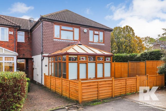 Thumbnail Semi-detached house to rent in The Laurels, High Wycombe