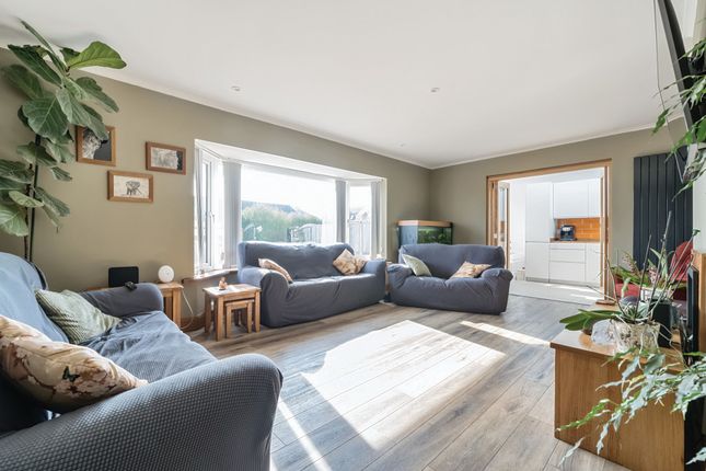 35 Grove Road, Chichester photo 2