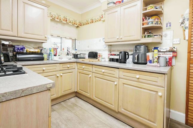 End terrace house for sale in Coverdale Road, Solihull