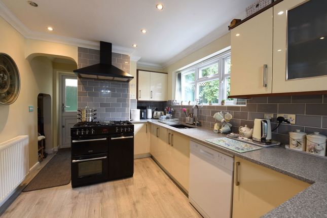 140, Tansey Green Road, Brierley Hill photo 4