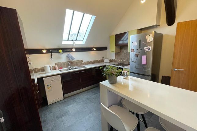 Flat 5, the monastery, Torwood Gardens Road, Torquay photo 4