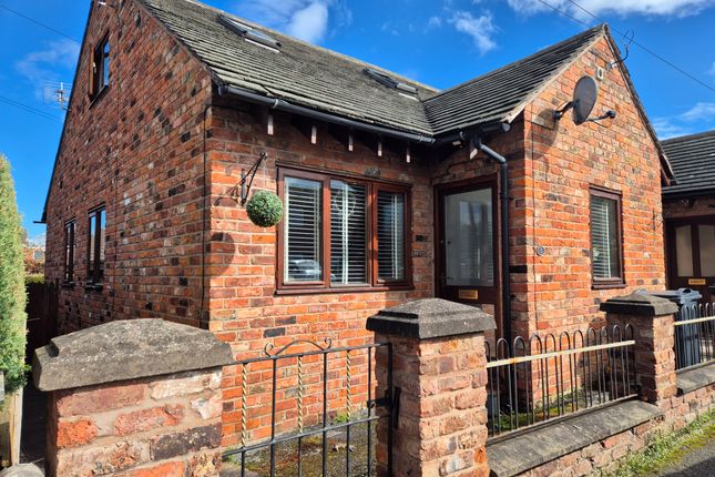 End terrace house to rent in Lower Robin Hood Lane, Helsby, Frodsham